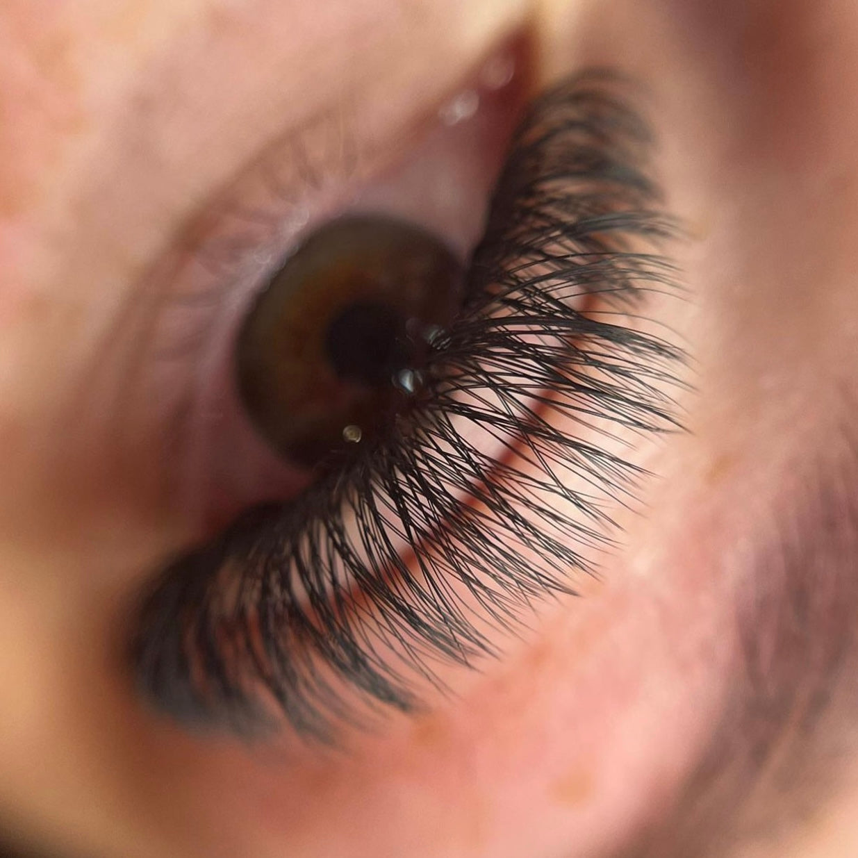 What are YY Eyelash extensions