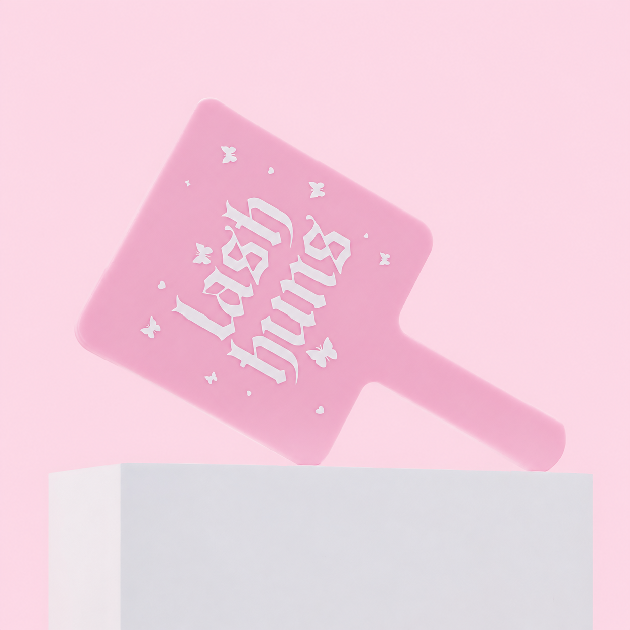 Lash Huns Mirror