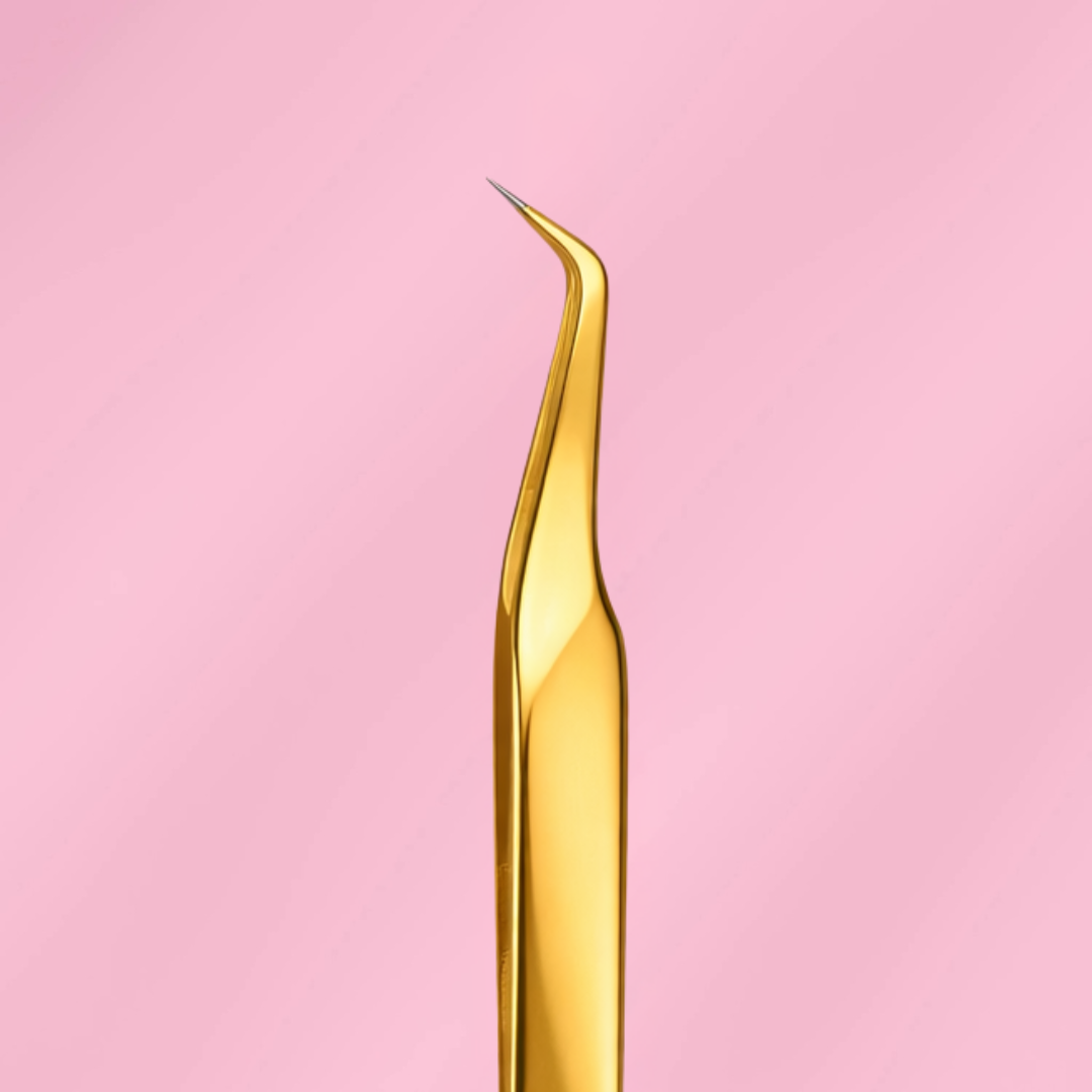 SIS - GOLD - Fibre Grip Lash Tweezer - (Angled Isolation)