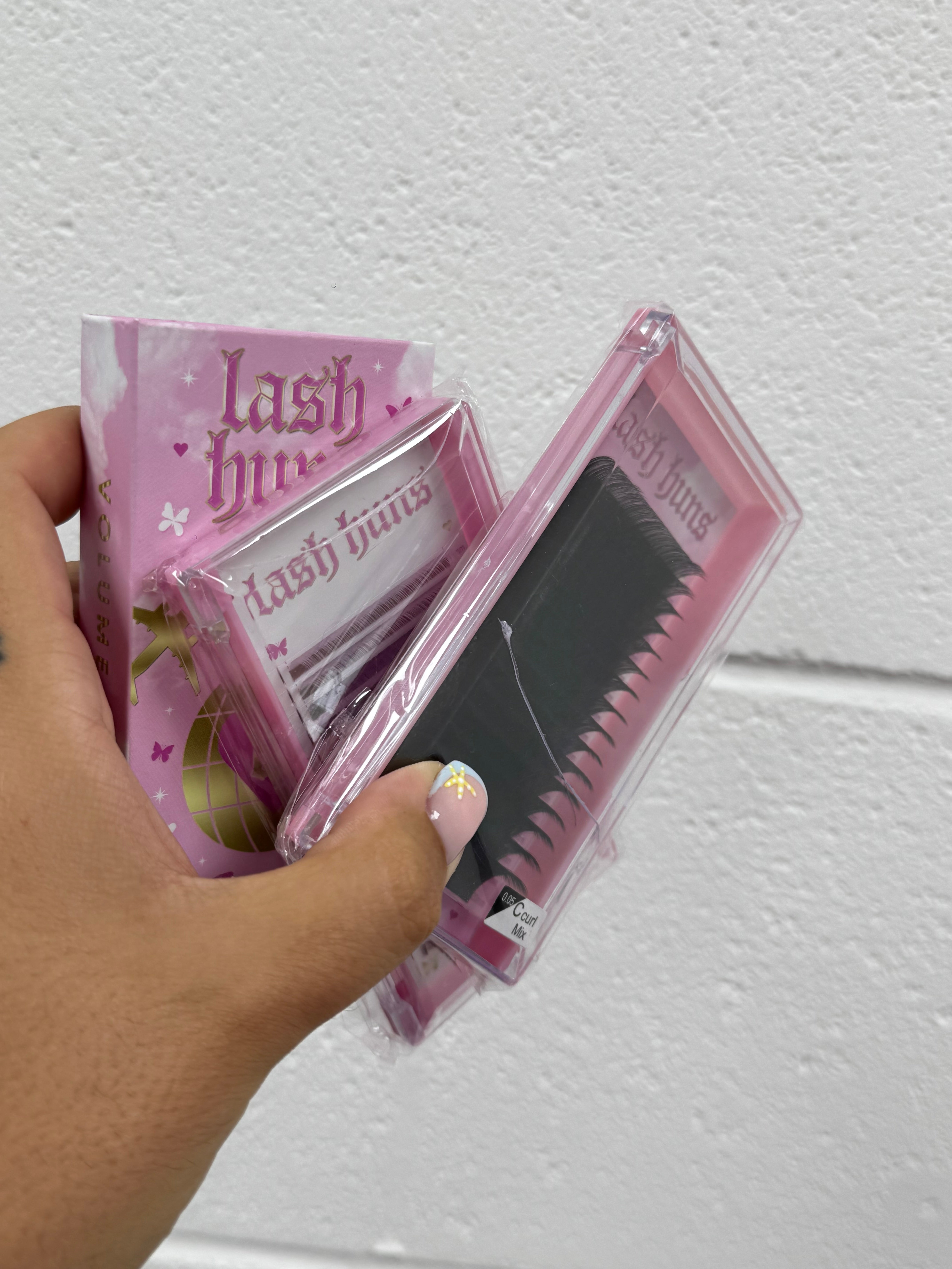 PERFECTLY IMPERFECT - Lash Trays