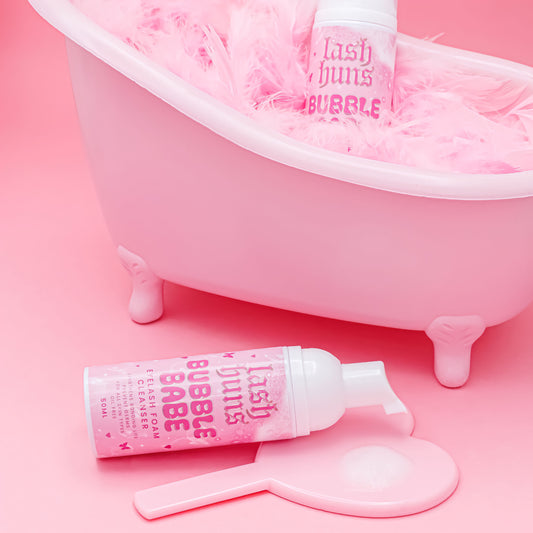 Bubble Babe Lash shampoo